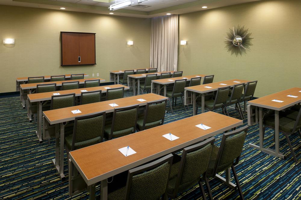 Springhill Suites Alexandria Southwest Екстер'єр фото