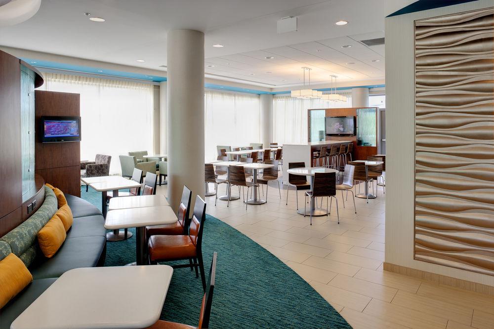 Springhill Suites Alexandria Southwest Екстер'єр фото