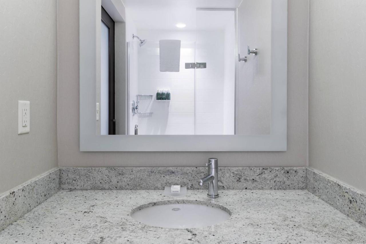 Springhill Suites Alexandria Southwest Екстер'єр фото