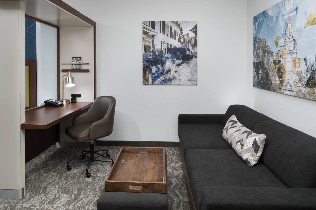 Springhill Suites Alexandria Southwest Екстер'єр фото